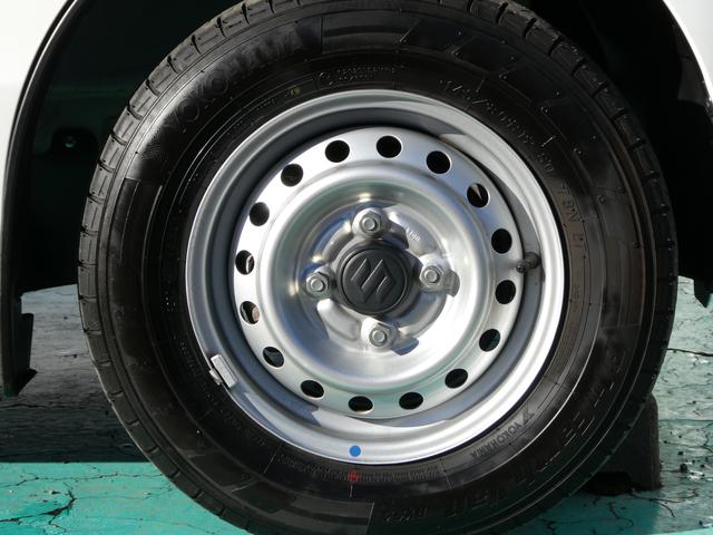 エブリイ ＰＡリミテッド　６型　ＣＶＴ　ＡＭ／ＦＭラジオ　２ＷＤ　後輪駆動　インパネＣＶＴ　デュアルカメラブレーキサポート　ＡＭ／ＦＭラジオ　キーレスエントリー　リアコーナーセンサー　オートライト　アイドリングストップ（40枚目）