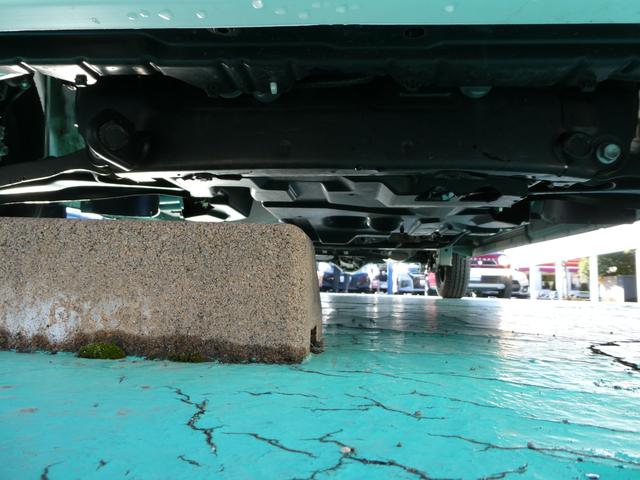 エブリイ ＰＡリミテッド　６型　ＣＶＴ　ＡＭ／ＦＭラジオ　２ＷＤ　後輪駆動　インパネＣＶＴ　デュアルカメラブレーキサポート　ＡＭ／ＦＭラジオ　キーレスエントリー　リアコーナーセンサー　オートライト　アイドリングストップ（46枚目）