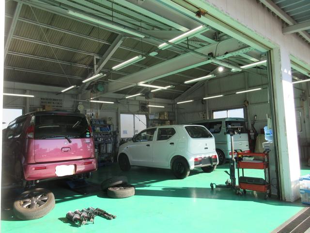 エブリイ ＰＡリミテッド　６型　ＣＶＴ　ＡＭ／ＦＭラジオ　２ＷＤ　後輪駆動　インパネＣＶＴ　デュアルカメラブレーキサポート　ＡＭ／ＦＭラジオ　キーレスエントリー　リアコーナーセンサー　オートライト　アイドリングストップ（54枚目）