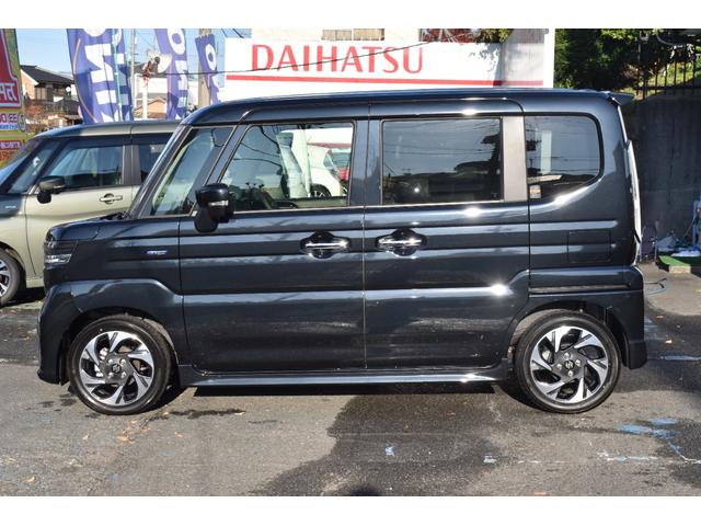 スペーシアカスタム ハイブリッドＸＳターボ　全方位モニター付きメモリーナビ／スズキコネクト対応通信機装着車／当社展示車／走行２４Ｋｍ／（5枚目）