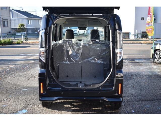 スペーシアカスタム ハイブリッドＸＳターボ　全方位モニター付きメモリーナビ／スズキコネクト対応通信機装着車／当社展示車／走行２４Ｋｍ／（18枚目）