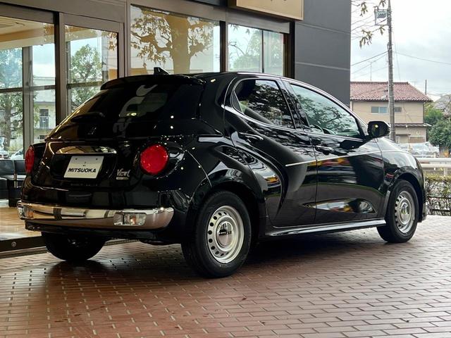ビュート ストーリー １５ＬＸ　新車未登録　専用レザーシート　レーダークルーズコントロール　衝突被害軽減ブレーキ　パノラミックビューモニター　ブラインドスポットモニター　コンフォートシートセット（9枚目）