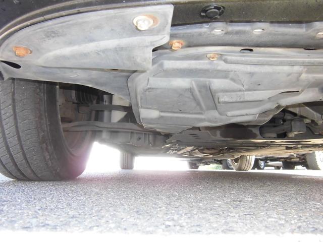 キューブ 15X Vセレクション ショップオリジナル・チッピングブラック仕上 スカイルーフ バックカメラ付き スマートキー付き(20枚目)