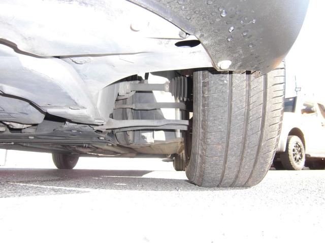 キューブ 15X Vセレクション ショップオリジナル・チッピングブラック仕上 スカイルーフ バックカメラ付き スマートキー付き(21枚目)