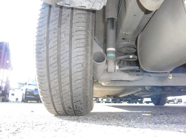 キューブ 15X Vセレクション ショップオリジナル・チッピングブラック仕上 スカイルーフ バックカメラ付き スマートキー付き(22枚目)