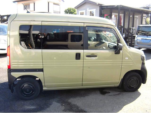 Ｎ－ＶＡＮ ファン・ターボ　ショップオリジナル・チッピングブラック仕上　純正オプション・ルーフコンソール　リア・ルーフインナーサイドパイプ・ルーフインナーラック・有孔ボード　テールゲートバー付き　オーディオレス（9枚目）