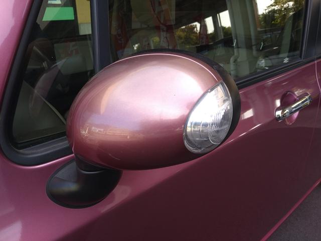 アルトラパンショコラ Ｘ　アイドリングストップ　ＨＩＤ　オートライト　ナビ　ＴＶ　ＤＶＤ　ＣＤ　ブルートゥース　プッシュスタート　スマートキー　オートエアコン　純正ホワイトアルミホイール　ウインカーミラー　盗難防止システム（15枚目）