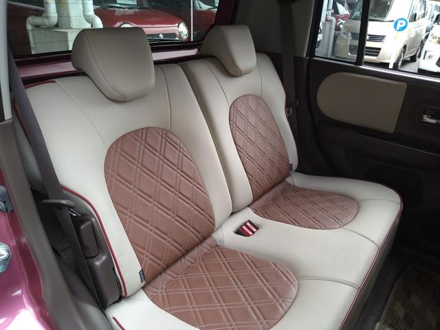 アルトラパンショコラ Ｘ　アイドリングストップ　ＨＩＤ　オートライト　ナビ　ＴＶ　ＤＶＤ　ＣＤ　ブルートゥース　プッシュスタート　スマートキー　オートエアコン　純正ホワイトアルミホイール　ウインカーミラー　盗難防止システム（18枚目）