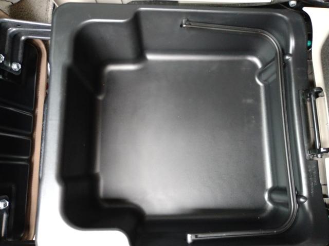 パレット リミテッドＩＩ　ＨＩＤ　オートライト　ＥＴＣ　ナビ　ＴＶ　ＣＤ　スマートキー　プッシュスタート　ウインカーミラー　両側パワースライドドア　盗難防止システム（21枚目）