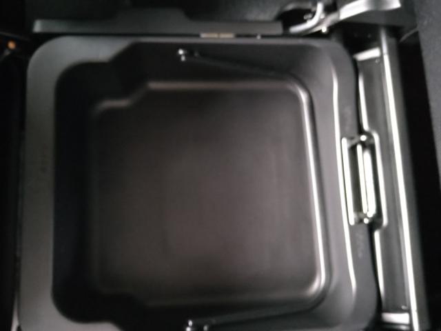 ワゴンR ハイブリッドFX CVT アイドリングストップ デュアルセンサーブレーキサポート 横滑り防止 レーンキープ 誤発進抑制 障害物センサー シートヒーター CD スマートキー プッシュスタート オートエアコン オートライト(21枚目)