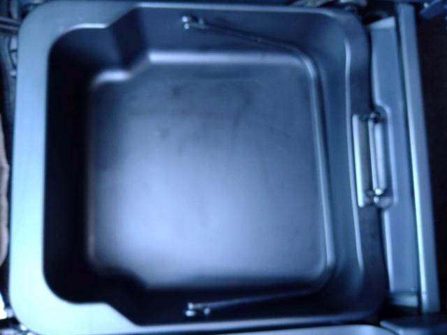 ワゴンＲスティングレー Ｔ　ターボ　パドルシフト　アイドリングストップ　ＨＩＤ　オートライト　フォグランプ　純正フルエアロ　ＥＴＣ　ナビ　ＴＶ　ＤＶＤ　ＣＤ　ブルートゥース　オートエアコン（21枚目）