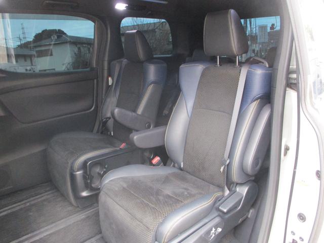 ヴェルファイア ２．５Ｚ　Ａエディション　ゴールデンアイズ　アルパインナビ　ＴＶ　バックカメラ　皮シート　ＥＴＣ（22枚目）