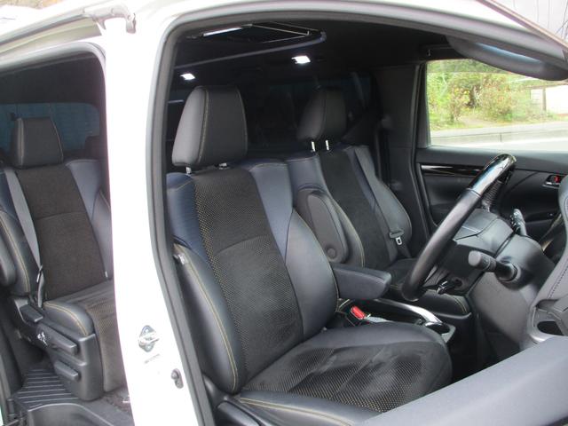 ヴェルファイア ２．５Ｚ　Ａエディション　ゴールデンアイズ　アルパインナビ　ＴＶ　バックカメラ　皮シート　ＥＴＣ（26枚目）