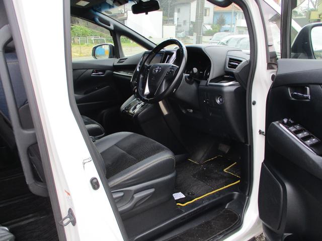 ヴェルファイア ２．５Ｚ　Ａエディション　ゴールデンアイズ　アルパインナビ　ＴＶ　バックカメラ　皮シート　ＥＴＣ（39枚目）