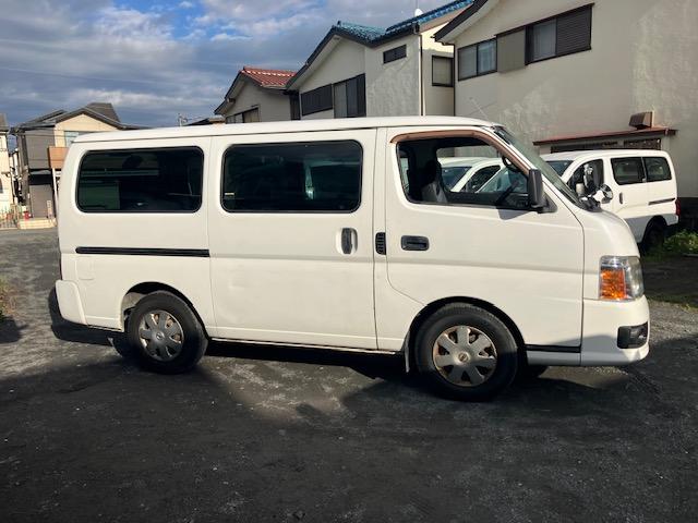 NISSAN CARAVAN LONG DX