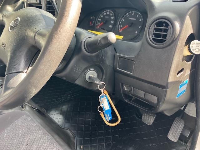 NISSAN CARAVAN LONG DX