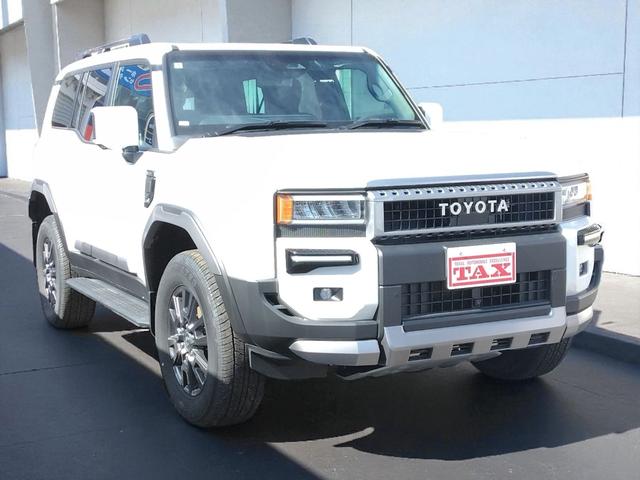 ランドクルーザー250 VX メーカー保証/モデリスタパッケージ/トヨタチームメイト/プリクラッシュセーフティ/ルーフレール/前後方ドライブレコーダー/パワーバックドア/パノラミックビューモニター(3枚目)