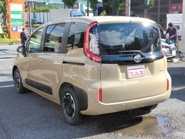 シエンタ ハイブリッドＺ　メーカー保証／純正９型ディスプレイ／パノラミックビューモニター／レーダークルーズコントロール／ＥＴＣ２．０／ドライブレコーダー前後／前席シートヒーター／オートブレーキホールド／衝突軽減（7枚目）