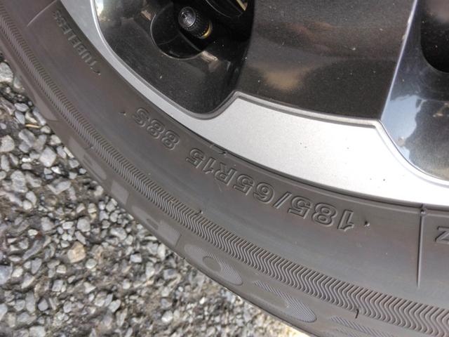 シエンタ ハイブリッドＺ　メーカー保証／純正９型ディスプレイ／パノラミックビューモニター／レーダークルーズコントロール／ＥＴＣ２．０／ドライブレコーダー前後／前席シートヒーター／オートブレーキホールド／衝突軽減（12枚目）