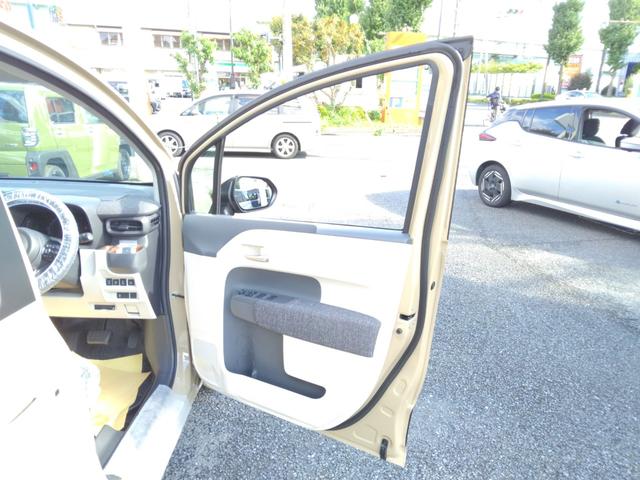 シエンタ ハイブリッドＺ　メーカー保証／純正９型ディスプレイ／パノラミックビューモニター／レーダークルーズコントロール／ＥＴＣ２．０／ドライブレコーダー前後／前席シートヒーター／オートブレーキホールド／衝突軽減（31枚目）