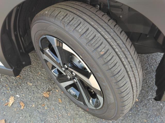 ライズ Z メーカー保証/純正ディスプレイオーディオ/全方位カメラ/電動パーキング/クルーズコントロール/シートヒーター/BSM/RCTA/アクセサリーコンセント/USB電源/LEDヘッドライト/スマートキー(22枚目)