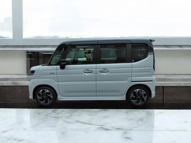 スペーシアカスタム ハイブリッドXSターボ 全周囲カメラ 両側電動スライドドア ナビ TV クリアランスソナー オートクルーズコントロール レーンアシスト 衝突被害軽減システム オートライト LEDヘッドランプ スマートキー(8枚目)