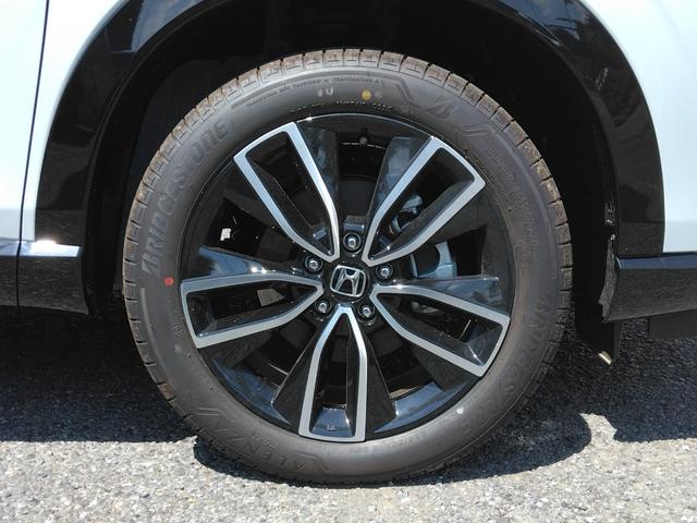 ヴェゼル ｅ：ＨＥＶ　Ｚ・ＰＬａＹパッケージ　マルチビューカメラシステム／プレミアムオーディオ／パノラマルーフ／ホンダセンシング／ブラインドスポットインフォメーション／９インチホンダコネクトディスプレー／ＥＴＣ２．０車載器／シートヒーター（10枚目）