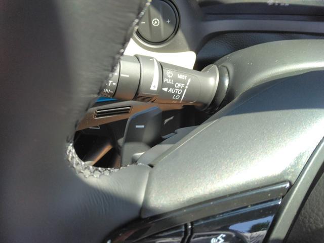 ヴェゼル ｅ：ＨＥＶ　Ｚ・ＰＬａＹパッケージ　マルチビューカメラシステム／プレミアムオーディオ／パノラマルーフ／ホンダセンシング／ブラインドスポットインフォメーション／９インチホンダコネクトディスプレー／ＥＴＣ２．０車載器／シートヒーター（17枚目）