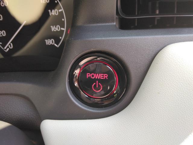 ヴェゼル ｅ：ＨＥＶ　Ｚ・ＰＬａＹパッケージ　マルチビューカメラシステム／プレミアムオーディオ／パノラマルーフ／ホンダセンシング／ブラインドスポットインフォメーション／９インチホンダコネクトディスプレー／ＥＴＣ２．０車載器／シートヒーター（25枚目）