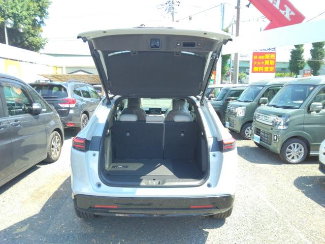 ヴェゼル ｅ：ＨＥＶ　Ｚ・ＰＬａＹパッケージ　マルチビューカメラシステム／プレミアムオーディオ／パノラマルーフ／ホンダセンシング／ブラインドスポットインフォメーション／９インチホンダコネクトディスプレー／ＥＴＣ２．０車載器／シートヒーター（41枚目）