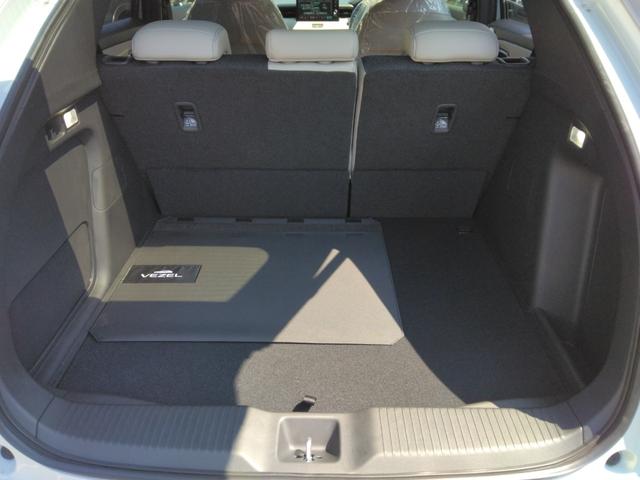 ヴェゼル ｅ：ＨＥＶ　Ｚ・ＰＬａＹパッケージ　マルチビューカメラシステム／プレミアムオーディオ／パノラマルーフ／ホンダセンシング／ブラインドスポットインフォメーション／９インチホンダコネクトディスプレー／ＥＴＣ２．０車載器／シートヒーター（42枚目）