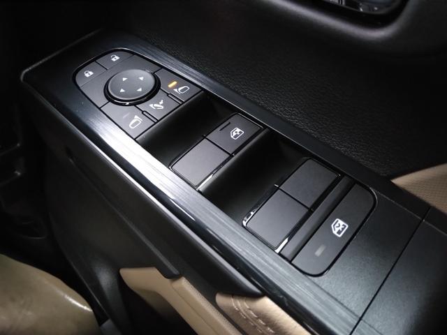 デリカミニ Ｔ　プレミアム　デリマルパッケージ　１２．３インチディスプレイ／ＥＴＣ２．０／ＦＲドラレコ／Ｇｏｏｇｌｅ搭載／マルチアラウンドモニター／両側電動スライドドア／メーカー保証／マイパイロット／電動パーキングブレーキ／サーキュレーター（25枚目）