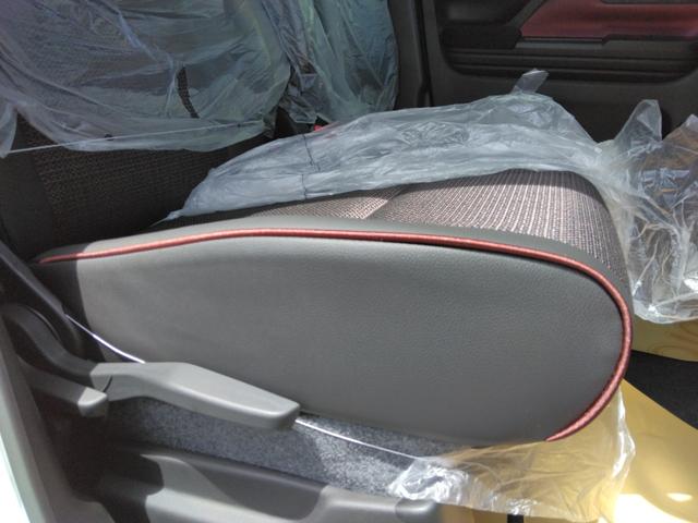 スペーシアカスタム ハイブリッドＸＳターボ　４ＷＤ　全周囲カメラ　両側電動スライドドア　ナビ　ＴＶ　クリアランスソナー　オートクルーズコントロール　レーンアシスト　衝突被害軽減システム　オートライト　ＬＥＤヘッドランプ　スマートキー（24枚目）