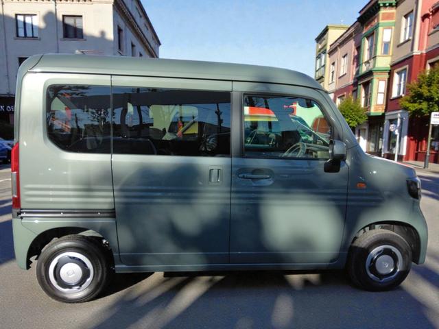 Ｎ－ＶＡＮ ファン　メーカー保証／届出済未使用車／ＡＣＣ／衝突軽減／オートエアコン／プッシュスタート／ステリモ／電格ミラー／バックカメラ（4枚目）