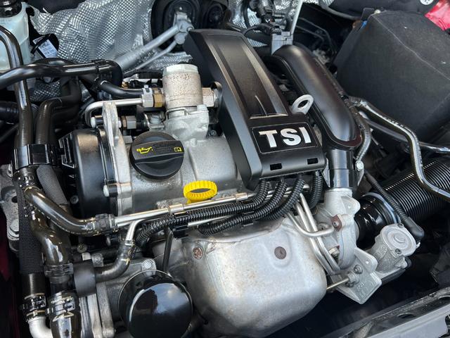 ザ・ビートル デザイン 社外ナビ 地デジTV バックカメラ ETC車載器 前後ドライブレコーダー(5枚目)