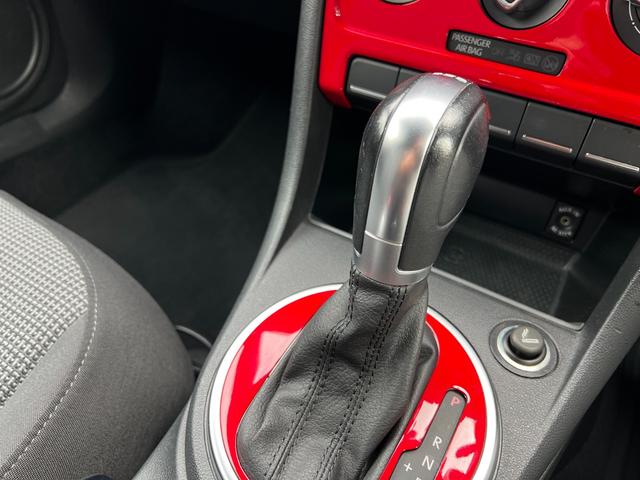 ザ・ビートル デザイン 社外ナビ 地デジTV バックカメラ ETC車載器 前後ドライブレコーダー(28枚目)