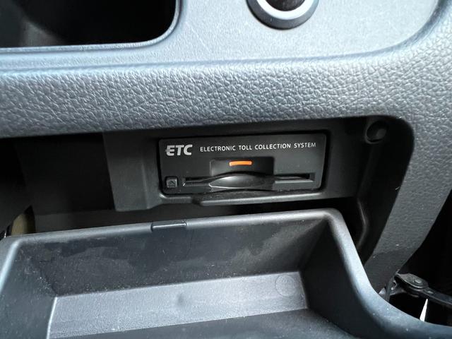 セレナ ハイウェイスター　アンシャンテ　チェアキャブリフタータイプ　福祉車両　電動リフター　６名乗車　左右電動スライドドア　スマートキー　純正ナビ　ＴＶ　カメラ（22枚目）