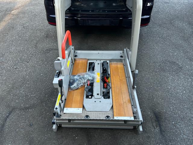 セレナ ハイウェイスター　アンシャンテ　チェアキャブリフタータイプ　福祉車両　電動リフター　６名乗車　左右電動スライドドア　スマートキー　純正ナビ　ＴＶ　カメラ（36枚目）