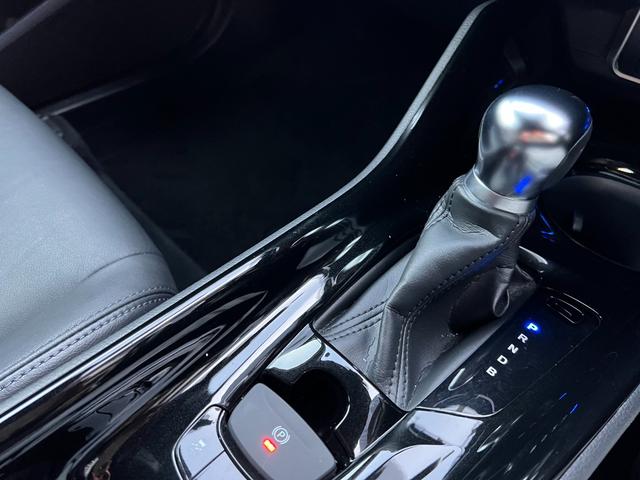 Ｃ－ＨＲ Ｇ　１．８Ｌ　直列４気筒ＤＯＨＣハイブリッドシステム　エアロ　　　社外１９インチＡＷ　４本出マフラー　ローダウン　ＥＴＣ　ドラレコ　バックカメラ（26枚目）