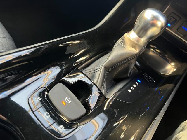 Ｃ－ＨＲ Ｇ　１．８Ｌ　直列４気筒ＤＯＨＣハイブリッドシステム　エアロ　　　社外１９インチＡＷ　４本出マフラー　ローダウン　ＥＴＣ　ドラレコ　バックカメラ（27枚目）
