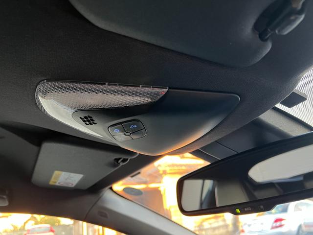 Ｃ－ＨＲ Ｇ　１．８Ｌ　直列４気筒ＤＯＨＣハイブリッドシステム　エアロ　　　社外１９インチＡＷ　４本出マフラー　ローダウン　ＥＴＣ　ドラレコ　バックカメラ（37枚目）