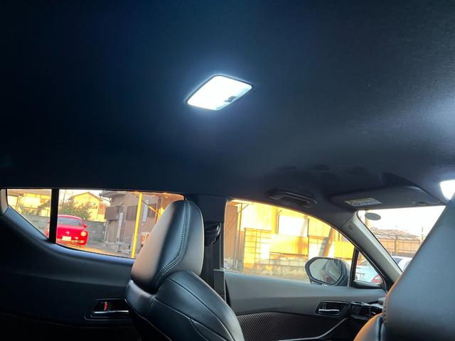 Ｃ－ＨＲ Ｇ　１．８Ｌ　直列４気筒ＤＯＨＣハイブリッドシステム　エアロ　　　社外１９インチＡＷ　４本出マフラー　ローダウン　ＥＴＣ　ドラレコ　バックカメラ（39枚目）