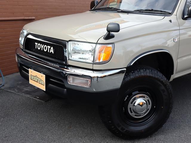 TOYOTA HILUX SURF SSR-X