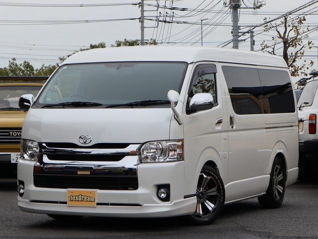 ハイエースワゴン ＧＬ　パールホワイト　ＬＥＤヘッドライト　ヴァレンティ：テールランプ　フロントリップスポイラー　１７インチアルミホイール＆ＴＯＹＯ　Ｈ２０タイヤ　ローダウン　フルセグ地デジナビ　フリップダウンモニター（4枚目）