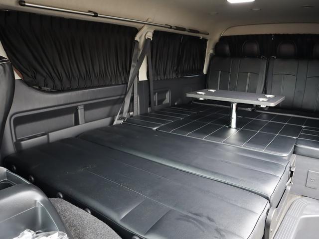ハイエースワゴン ＧＬ　パールホワイト　ＬＥＤヘッドライト　ヴァレンティ：テールランプ　フロントリップスポイラー　１７インチアルミホイール＆ＴＯＹＯ　Ｈ２０タイヤ　ローダウン　フルセグ地デジナビ　フリップダウンモニター（14枚目）