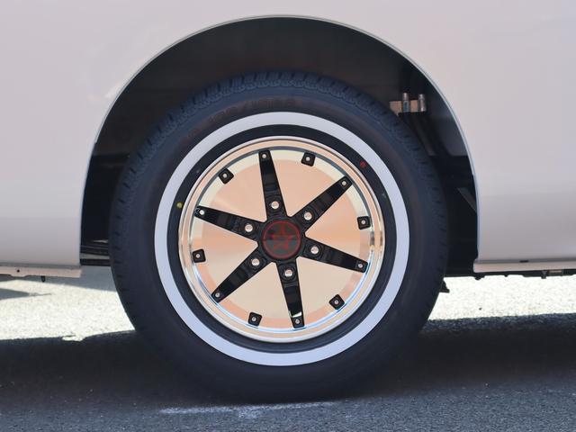 キャラバン ロンググランドプレミアムＧＸ　ピュアホワイトパール　ワンタッチオートスライドドア　ディーラーＯＰ　ＬＥＤグリルイルミネーション　インパル　シルエット１５インチホイール　ＹＯＫＯＨＡＭＡ　Ｙ３６０　ホワイトリボンタイヤ　ＬＥＤルーム（7枚目）