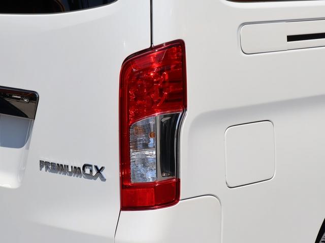 キャラバン ロンググランドプレミアムＧＸ　ピュアホワイトパール　ワンタッチオートスライドドア　ディーラーＯＰ　ＬＥＤグリルイルミネーション　インパル　シルエット１５インチホイール　ＹＯＫＯＨＡＭＡ　Ｙ３６０　ホワイトリボンタイヤ　ＬＥＤルーム（16枚目）