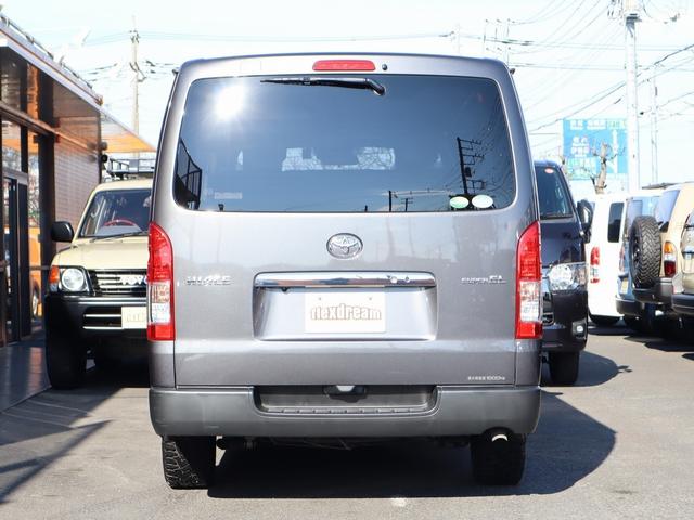 ハイエースバン ロングスーパーＧＬ　ＦＤ－ｃｌａｓｓｉｃ丸目フェイスＶｅｒ３　ＦＤ－ｃｌａｓｓｉｃアルミホイール×ＴＯＹＯオープンカントリーＲＴ　ペンドルトン×ヴィンテージシートカバー　インテリアパネルＳＥＴセカンドシートスラードレール（19枚目）