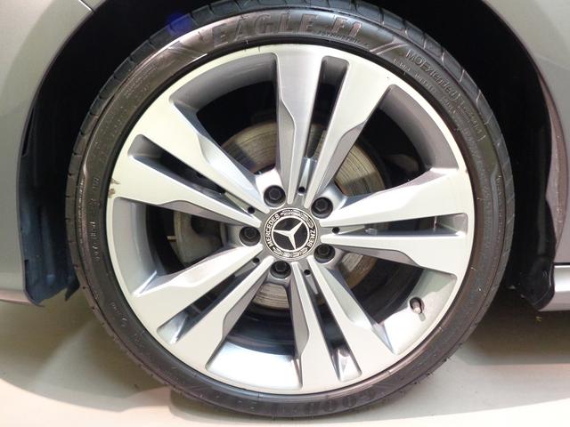 CLAクラス CLA220 4マチック レーダーセーフティパッケージ Bluetooth接続 CD DVD再生 ETC LEDヘッドライト TV アイドリングストップ クルーズコントロール シートヒーター トランクスルー ナビ(13枚目)