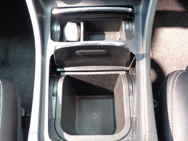 CLAクラス CLA220 4マチック レーダーセーフティパッケージ Bluetooth接続 CD DVD再生 ETC LEDヘッドライト TV アイドリングストップ クルーズコントロール シートヒーター トランクスルー ナビ(31枚目)